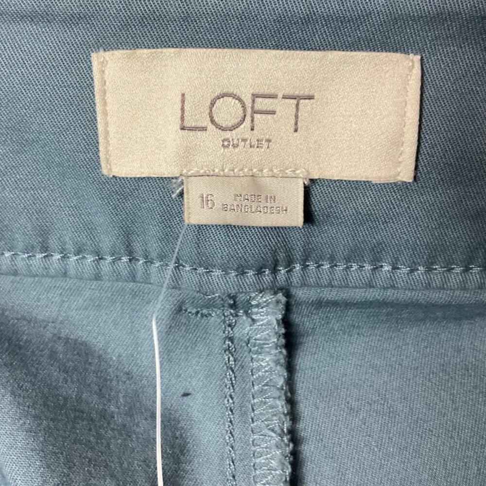 NWT LOFT Outlet Straight Crop Gray/Blue Pants, size 16, Front pockets - Picture 6 of 12